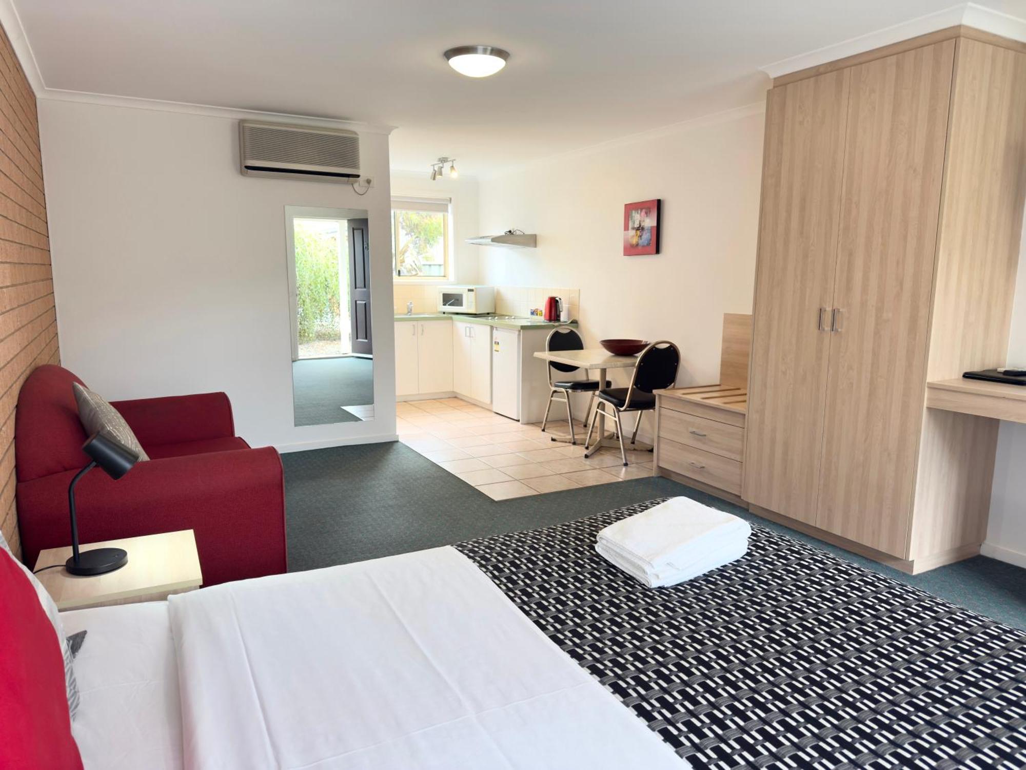 Beachcomber Motel & Apartments Apollo Bay Extérieur photo