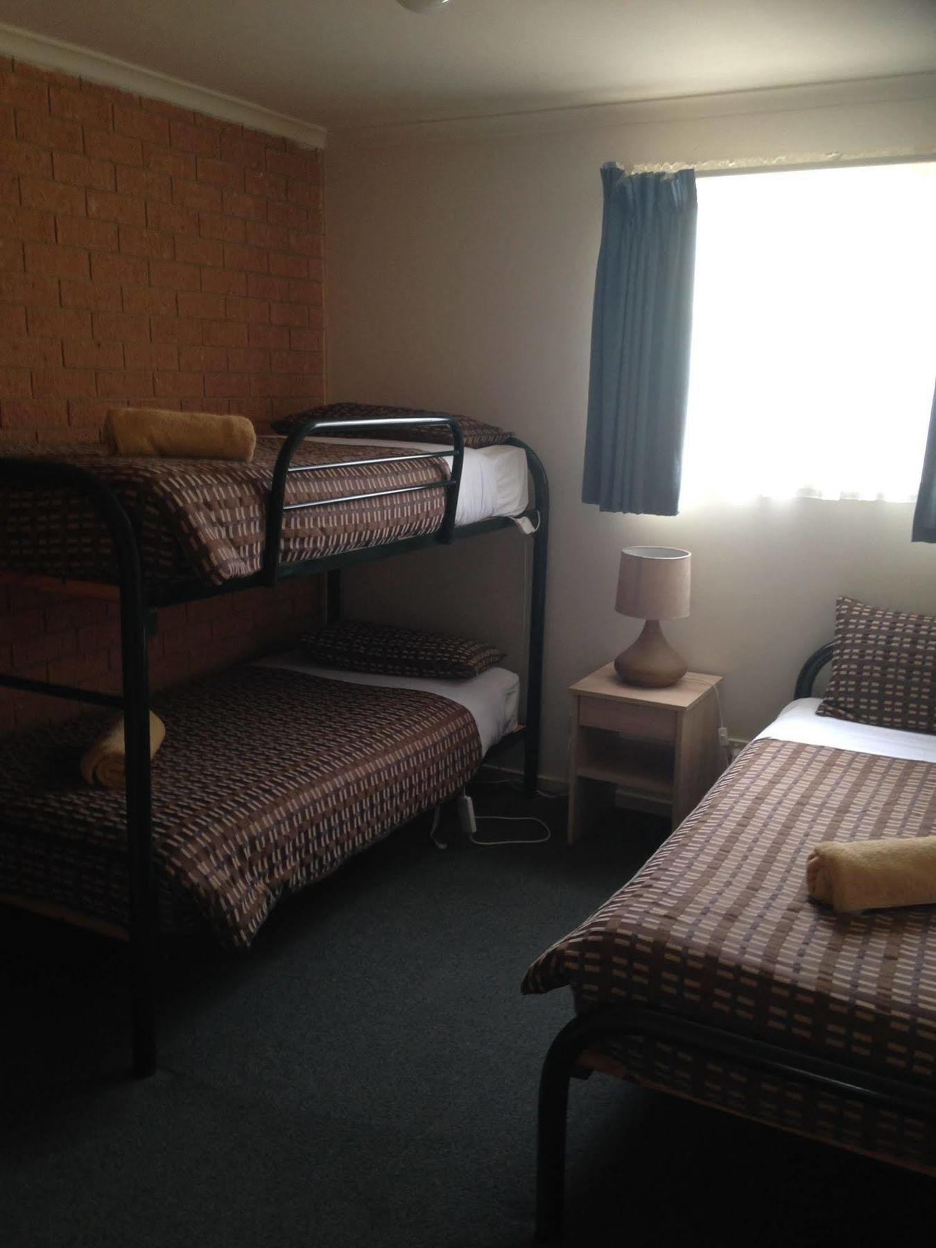 Beachcomber Motel & Apartments Apollo Bay Extérieur photo